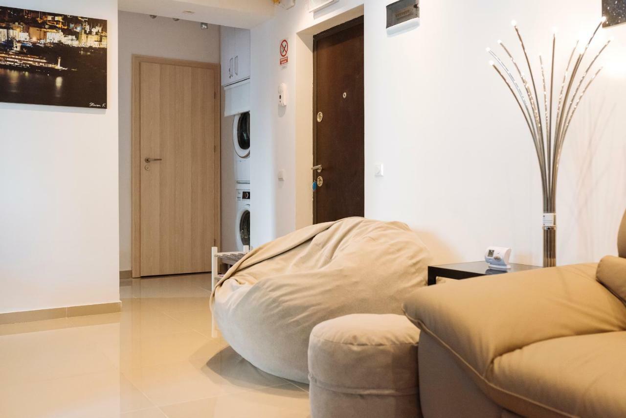 Апартаменты Luxury Flat 8 Near Metro Бухарест Экстерьер фото